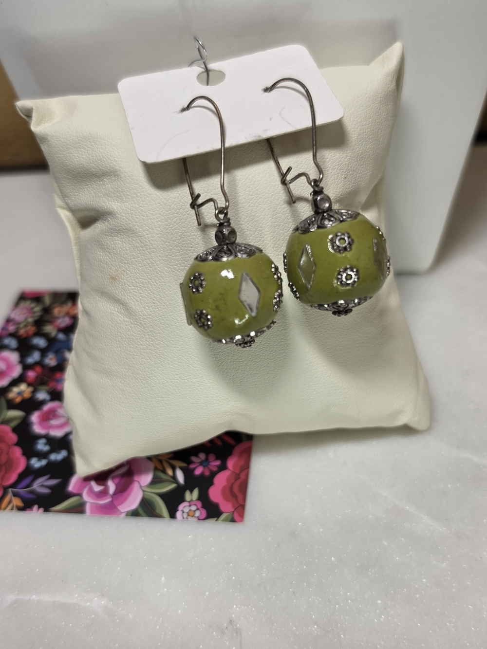 Green Bead Drop Earrings - Fashion Jewelry